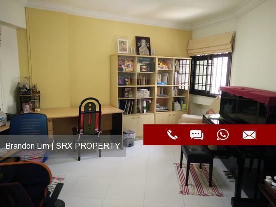 Blk 299 Bukit Batok Street 22 (Bukit Batok), HDB Executive #205813641